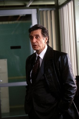 Al Pacino in una scena del film Insomnia