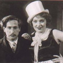 Marlene Dietrich e Josef von Sternberg sul set de L'angelo azzurro