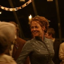 Sigourney Weaver in una scena del film The Village