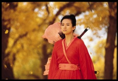 Zhang Ziyi in una scena del film Hero