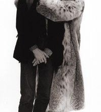 Andy Warhol e Dustin Hoffmann sul set di Tootsie, fotografati da Greg Gorman