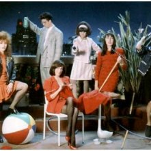 Carmen Maura, Julieta Serrano, Antonio Banderas, Rossy De Palma e Maria Barranco in una foto promozionale per Donne sull'orlo di una crisi di nervi