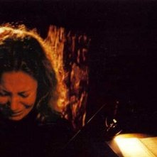 Cecilia Roth in una scena di Tutto su mia madre