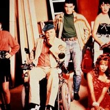 Julieta Serrano, Antonio Banderas, Francisco Rabal, Victoria Abril e Rossy De Palma in una foto promozionale per Legami!