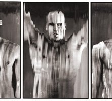 Un trio di scatti firmati Greg Gorman