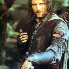 Viggo Mortensen nei panni malmessi del ramingo Granpasso