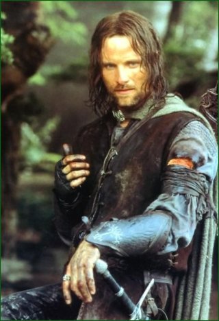 Viggo Mortensen nei panni malmessi del ramingo Granpasso