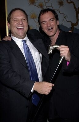 Il produttore Harvey Weinstein con Quentin Tarantino alla prima di Kill Bill Vol. 1 a Los Angeles