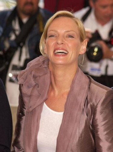 Uma Thurman al photocall di Cannes 2004