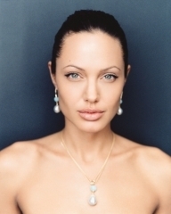 Angelina Jolie 1064