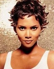 Halle Berry 1379