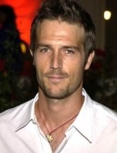 Michael Vartan