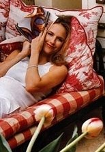 Kelly Preston