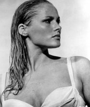 Ursula Andress 3040