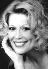 Leslie Easterbrook