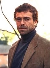 L'attore Massimo Ciavarro