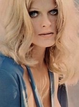 La sexy star tedesca Karin Schubert