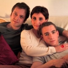 Jimmy Tavares, Ariane Ascaride e Jonathan Zaccai in una scena di Ma vraie vie a Rouen