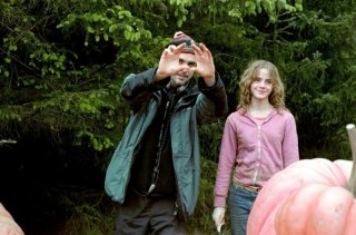 Cuarón sul set con Emma Watson
