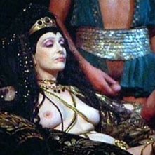 Adriana Asti in Io, Caligola