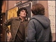 Massimo Troisi incontra Fiorenza Marchegiani 'per caso' in una scena di Ricomincio da tre