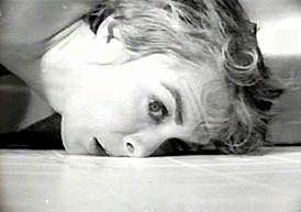 Janet Leigh in una sequenza di Psycho