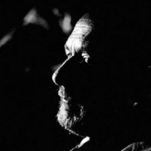 Donald Pleasence in una foto promozionale per Halloween