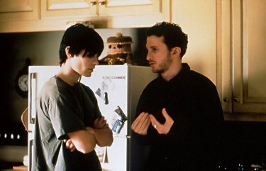 Darren Aronofsky and Jared Leto on the set of Requiem for a Dream