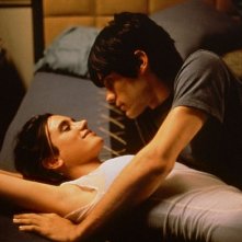Jared Leto e Jennifer Connelly in una scena di Requiem for a Dream