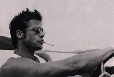 Brad Pitt al volante