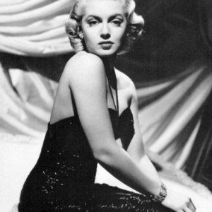 una sensuale immagine di Lana Turner