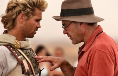 Oliver Stone e Colin Farrell sul set di Alexander