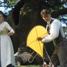 Johnny Depp E Kate Winslet In Una Scena Del Film Neverland Un Sogno Per La Vita 5151