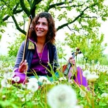 Lubna Azabal in una scena del film Exils