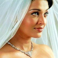 Una splendida Aishwarya Rai in Matrimoni e pregiudizi