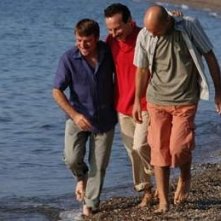 Aldo, Giovanni e Giacomo in una scena della commedia Tu la conosci Claudia?