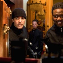 Brad Pitt  e George Clooney in Ocean's Twelve