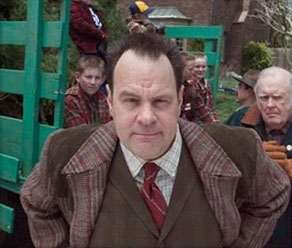 Dan Aykroyd in una scena di Fuga dal Natale