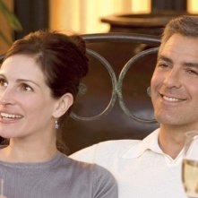 George Clooney e Julia Roberts in Ocean's Twelve