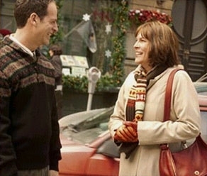 Jamie Lee Curtis e Rene Lavan in Fuga dal Natale