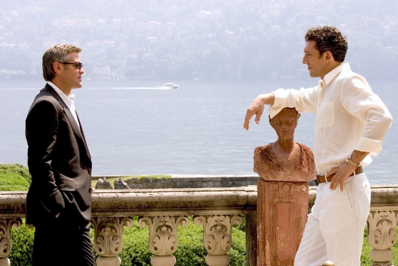Vincent Cassel e George Clooney in Ocean's Twelve