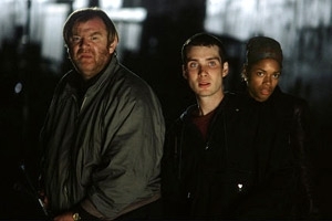 Brendan Gleeson, Cillian Murphy e Naomie Harris in una scena di 28 giorni dopo