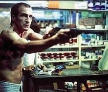 Daniel Gimenez Cacho in una scena di Nicotina - la vita senza filtro