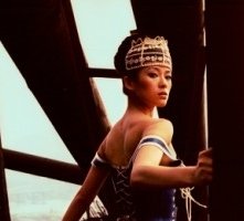 Zhang Ziyi in una scena di 2046