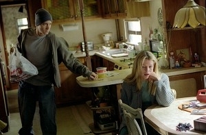 Eminem und Kim Basinger in una scena di 8 Mile