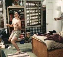 Jason Biggs e Eugene Levy in una scena di American Pie