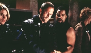 Clea Duvall, Jason Statham and Ice Cube in 'Ghosts of Mars'