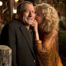 Robert De Niro e Blythe Danner in una scena di Mi presenti i tuoi?