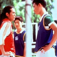 Sahaphap Tor  e Jesdaporn Pholdee  in una scena di The Iron Ladies