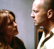 Robin Wright Penn E Bruce Willis In Una Scena Di Unbreakable Il Predestinato 5658